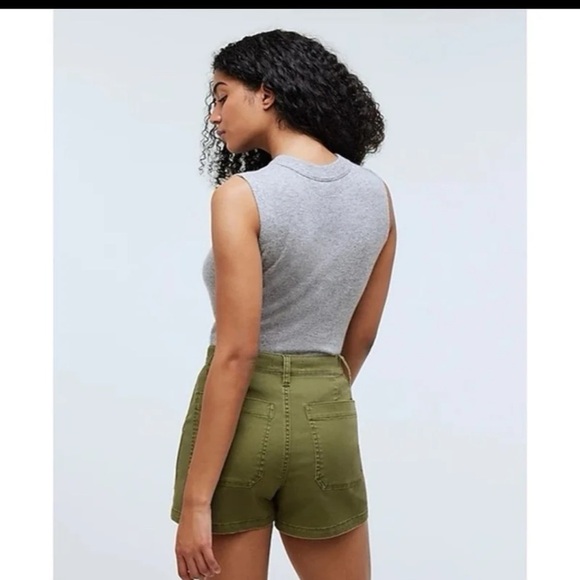 Madewell The Perfect Vintage Fatigue Short Desert Olive
size 33 - Picture 4 of 12